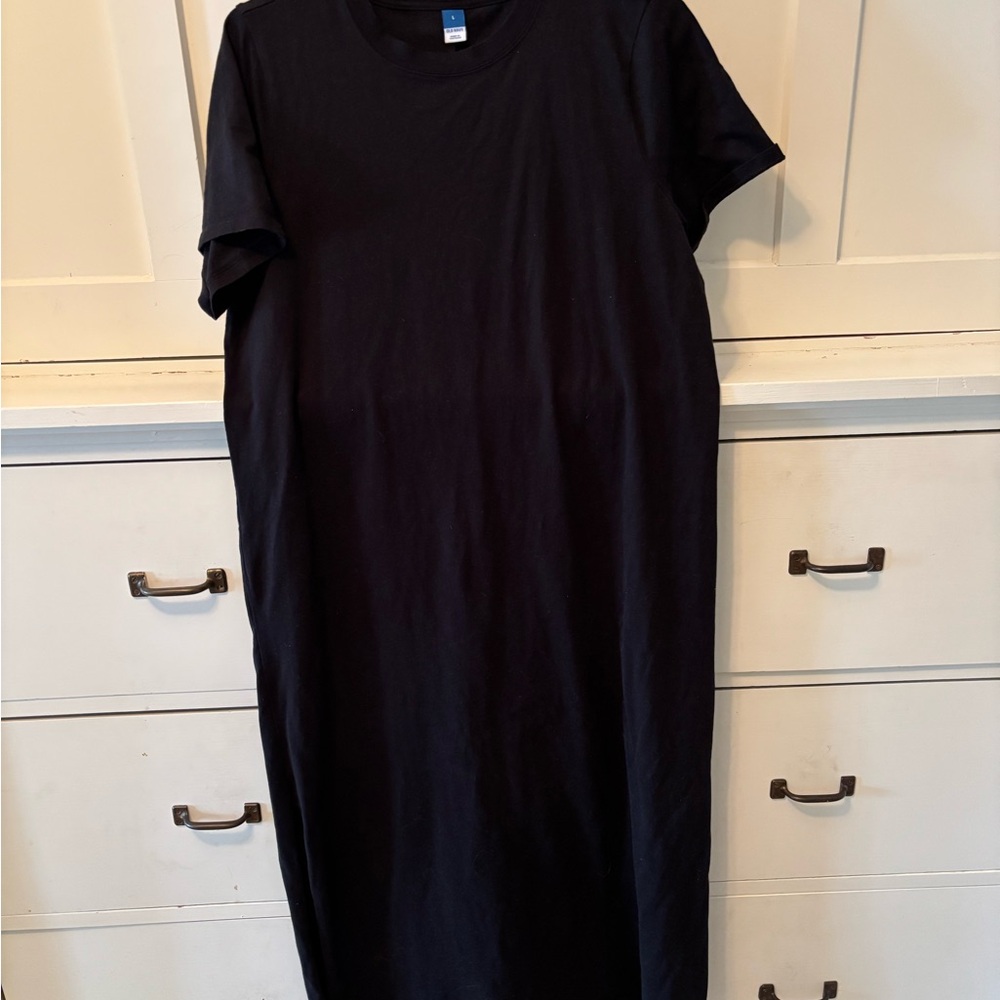 Old Navy Black Crew Neck Tee